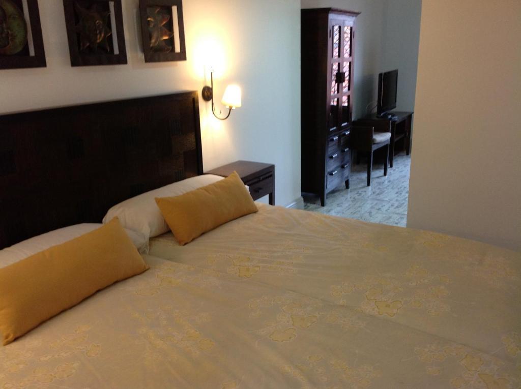 Apartamentos Rurales La Villa De Piedra Cartes Pokój zdjęcie